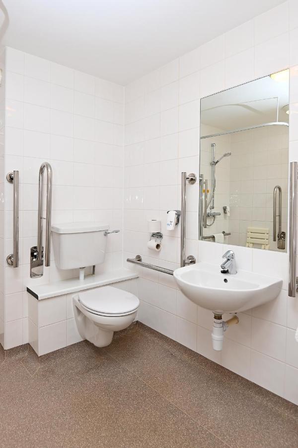 Meadow Farm Redditch By Marstons Inns Εξωτερικό φωτογραφία